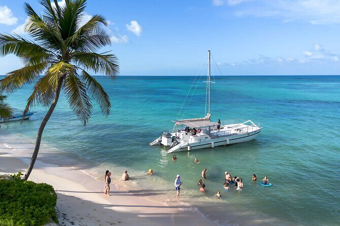 Punta Cana Private Catamaran with Snorkeling, Lunch & Open Bar - Snorkeling Over Coral Reefs and a Calm Natural Pool