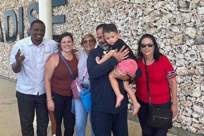Punta Cana private Minivan Airport Transfers - Booking and communication: simple steps that reduce airport stress