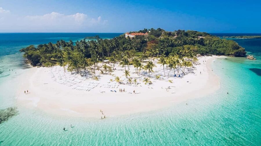 Punta Cana: Samana Full Day Trip Whale Cascada El Limon - Punta Cana to Samaná by cruise and bus: the real 10-hour pace