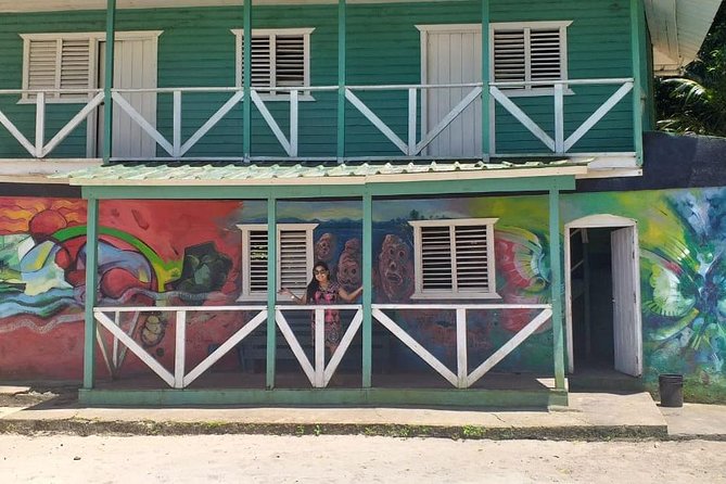Punta Cana: Samaná, Lemon Falls and Bacardi Island - Round Mountain and Miches: a quick stop that breaks up the ride