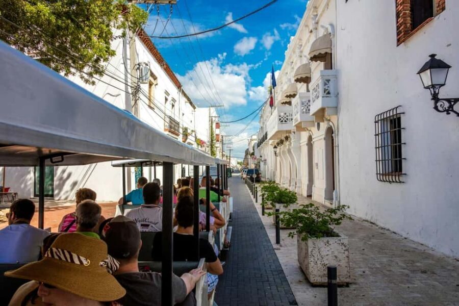 Punta Cana: Santo Domingo City Tour with Lunch - First Cathedral of America: the stop that needs the right clothes
