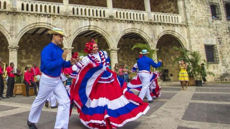 Punta Cana: Santo Domingo - Cultural History - Los Tres Eyes National Park: the cenote break you’ll feel