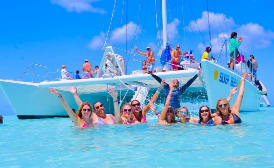 Punta Cana: Saona Island Catamaran Adventure with Lunch - Natural Pool stop: the shallow-water wade you’ll remember