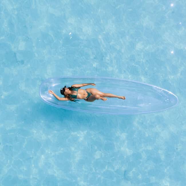 Punta Cana: Single Clear Kayak Photoshoot - Where you meet: Huracan Cafe pier, chairs in front, and easy directions