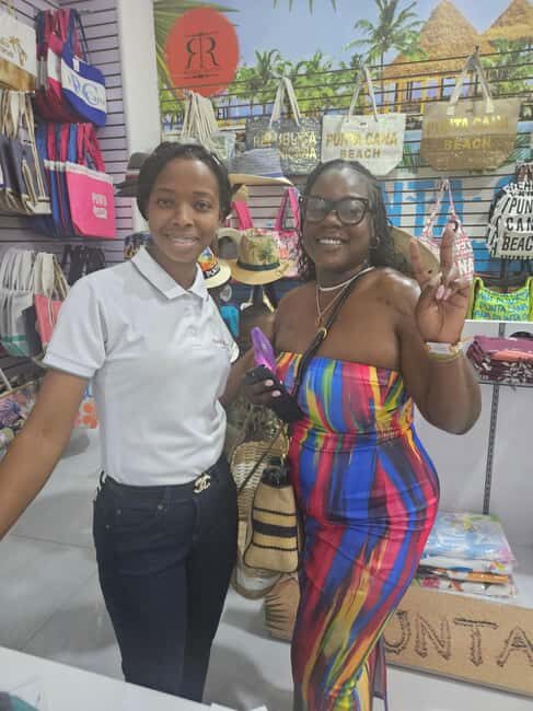 Punta Cana: Souvenir Shopping Tour with Traditional Tastings - Punta Cana to Plaza Artesanal World Mart: what this tour is really for