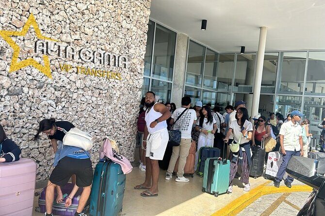 Punta Cana to La Romana Minivan Airport Transfers - Return transfers and late-flight reality checks
