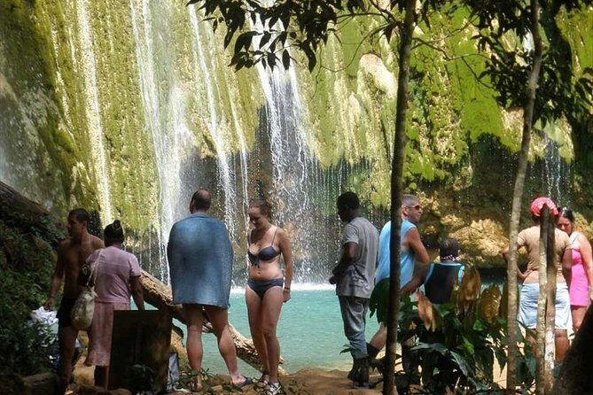 Punta Cana to Samana: El Limon Falls and Bacardi Island - Cayo Levantado (Bacardi Island): 2 hours of beach time done right
