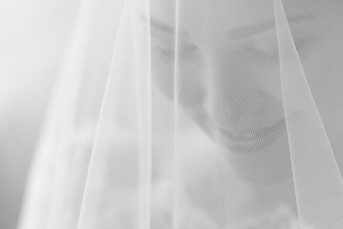 Punta Cana wedding photographer, Wedding ceremony - Posing help that prevents chaos, plus communication that keeps you calm