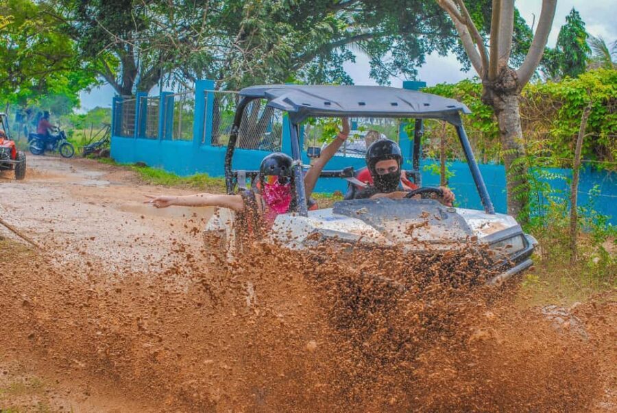 PUNTA CANA WILD BUGGY BREAKS TRACK WITH EXTRAMAS PROTECTION - A 4-Hour Punta Cana Buggy Route That Actually Changes