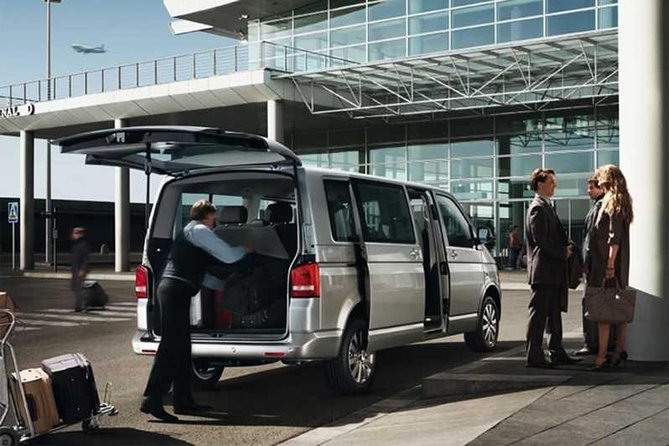 Roundtrip Private Transfers from Punta Cana Airport (PUJ) - A Punta Cana airport transfer that starts your vacation on easy mode