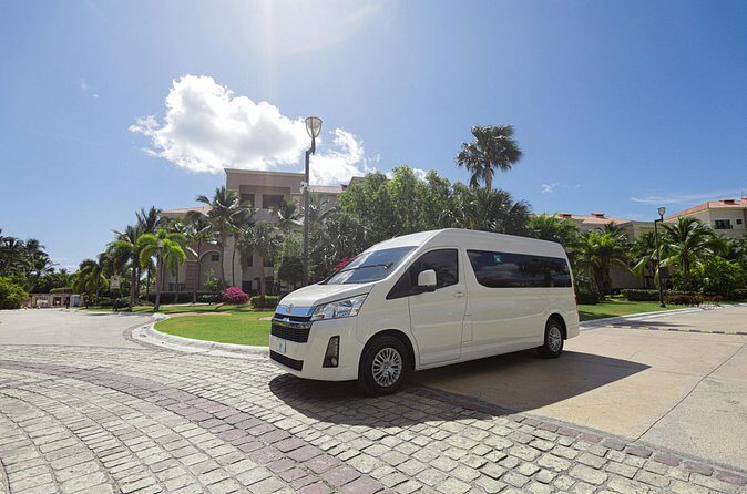 Roundtrip transportation from Punta Cana airport to Uvero alto - Departure day: why the return transfer often feels easier