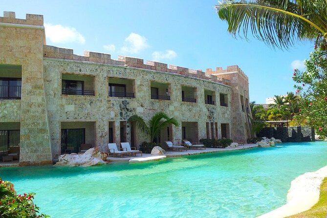 Royalton Punta Cana - Round Trip Shuttle - Punta Cana Airport - Finding Your Driver Without Stress (The Part That Usually Fails)