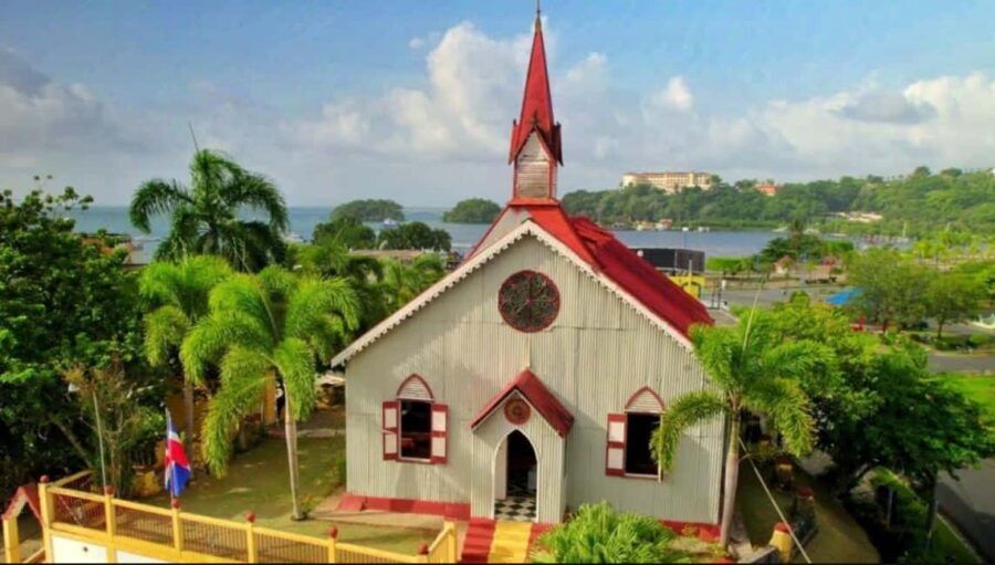 Samaná: City Tour + Los Haitises & Cayo Levantado Island - Meeting at Restaurant Royal and Checking In with Adolfo