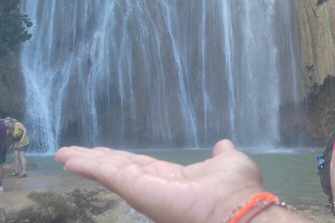 Samana Full Day Waterfall, Safari and Beach - Cascada El Limón: 50 meters of jungle thunder