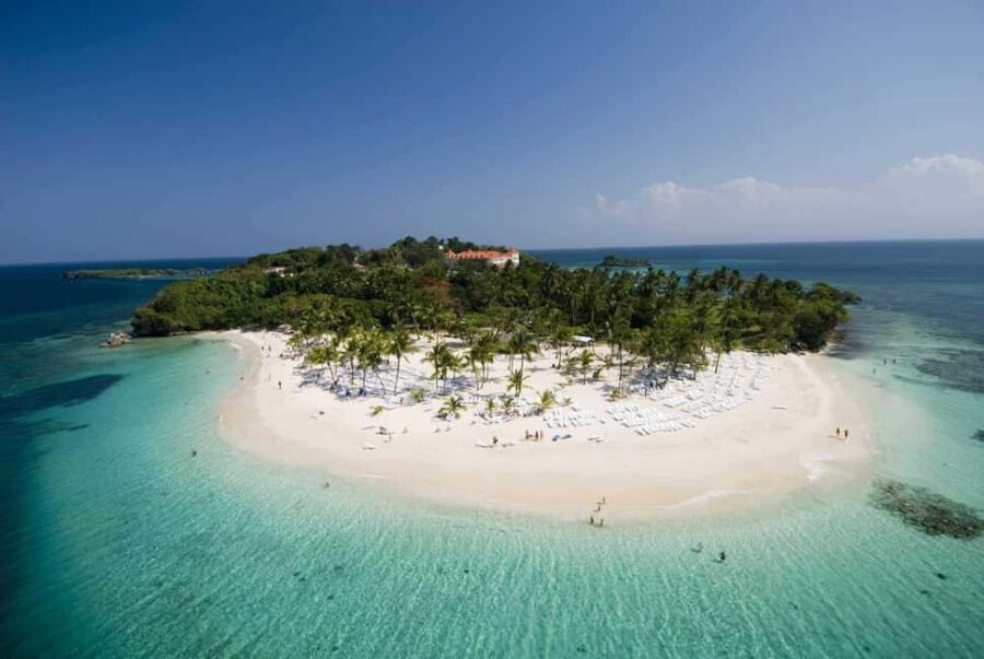 Samanà Whale Watching and Bacardi Island Tour From Bayahibe - The real value question: is $160 worth it?