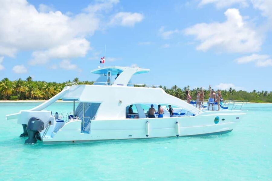 Samana: Whale-Watching and Cayo Levantado Full-Day Tour - Key things to know before you go