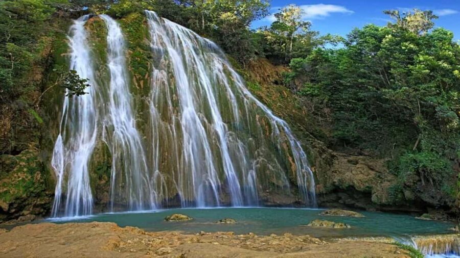 Samaná Whales Full Day, Cayo Levantado, Limón Waterfall - El Limón Waterfall: Why This Stop Usually Earns the Sweat