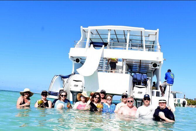 Sand-Bar Punta Cana Party Boat unlimited drinks, snorkeling Vibes - Dolphin Island cruise: how to make dolphin spotting more likely