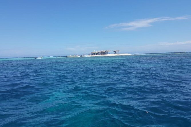 Sand fell Paradise Island Excursions - The Boat Ride: Fast Water Time With WiFi and Support