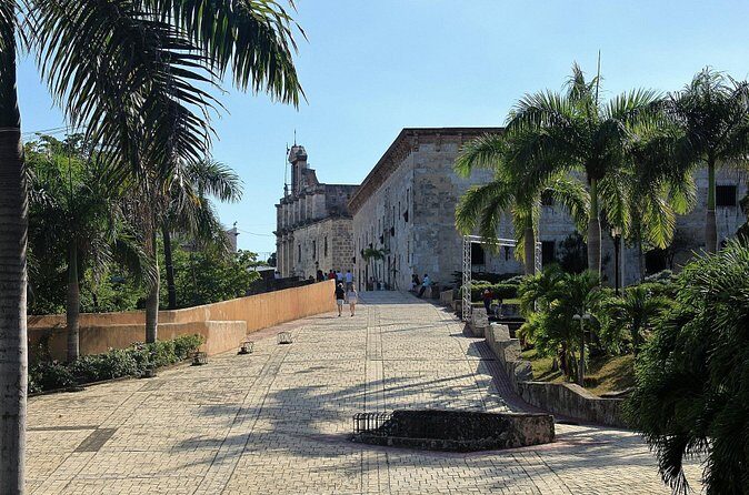 Santo Domingo - Lunch in Santo Domingo: built for a full day, not a long sit-down