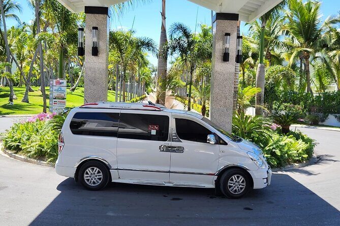 Santo Domingo Airport and Lopesan Costa Bavaro Private Transfer - What You’re Really Buying: Comfort, Timing, and Fewer Decisions