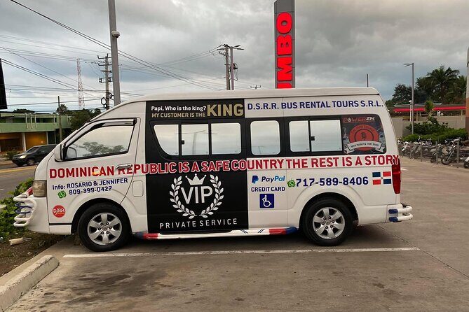 Santo Domingo airport to Puerto Plata transfer - Inside the minivan: Wi‑Fi, water, and air-con comfort