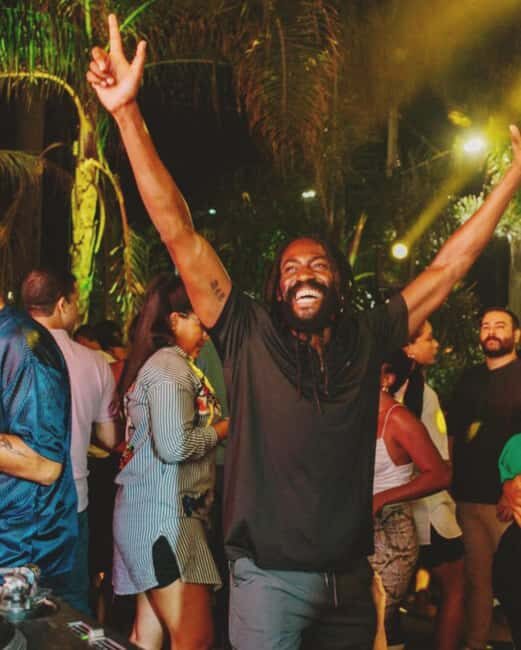 Santo Domingo: Bachata Social Dancing Tour - How the Guided Bar-and-Club Route Works