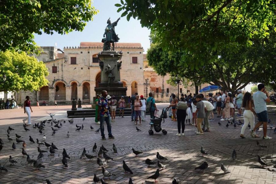 Santo Domingo City Tour From Punta Cana - Tres Ojos National Park: Caves, Lagoons, and Taino Roots