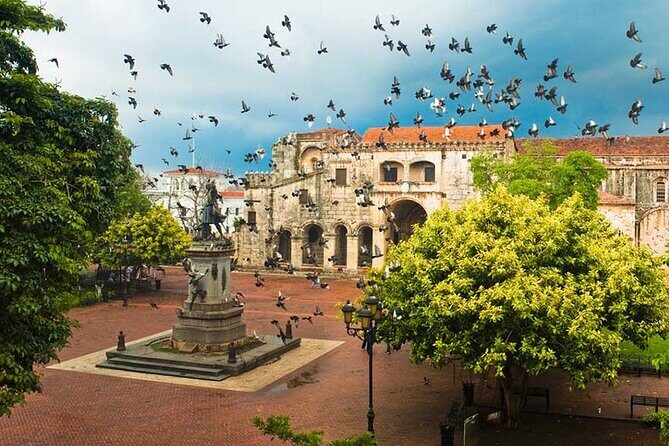 Santo Domingo City Tour with Pickup in Santo Domingo - Key highlights at a glance