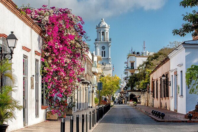 Santo Domingo City Tour with Pickup in Santo Domingo - Zona Colonial: the 1502 streets where Santo Domingo began