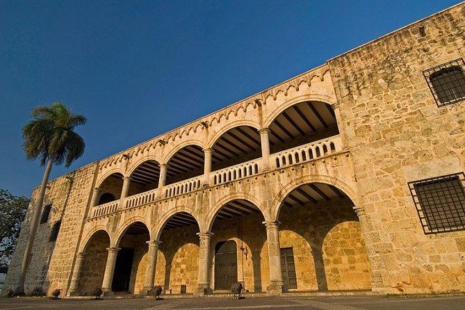 Santo Domingo Full Day Cultural Tour - Basilica Cathedral of Santa María la Menor: a Gothic surprise in plain sight