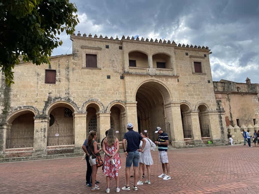 Santo Domingo: Guided City Tour with Lunch - What to bring and how to pace yourself