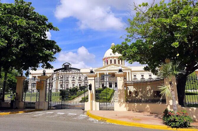 Santo Domingo Historical Tour with Caves from Punta Cana - Barrio Chino: Chinatown photos and growth stories