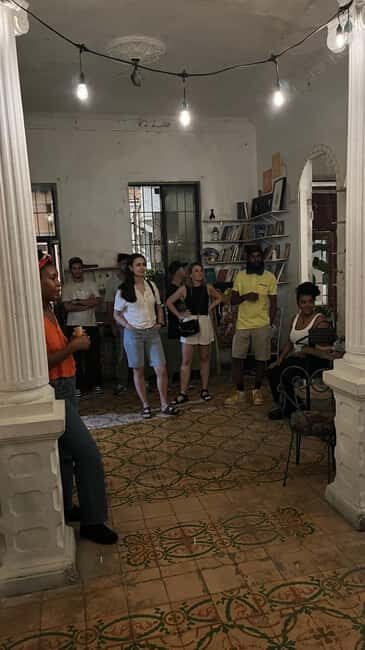 Santo Domingo: Nightlife, Rhythm, Culture Tour with Locals - Perpetual Lab at 8 PM: how the night starts like a local