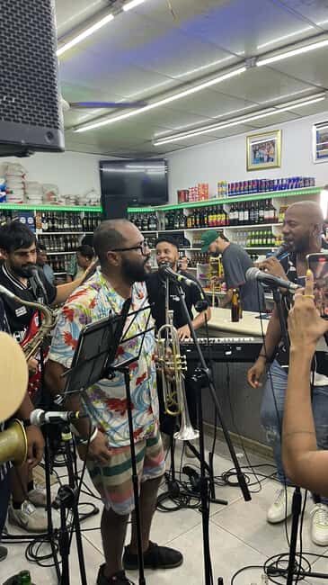 Santo Domingo: Nightlife, Rhythm, Culture Tour with Locals - Practical tips: cash, shoes, and how to keep the night smooth