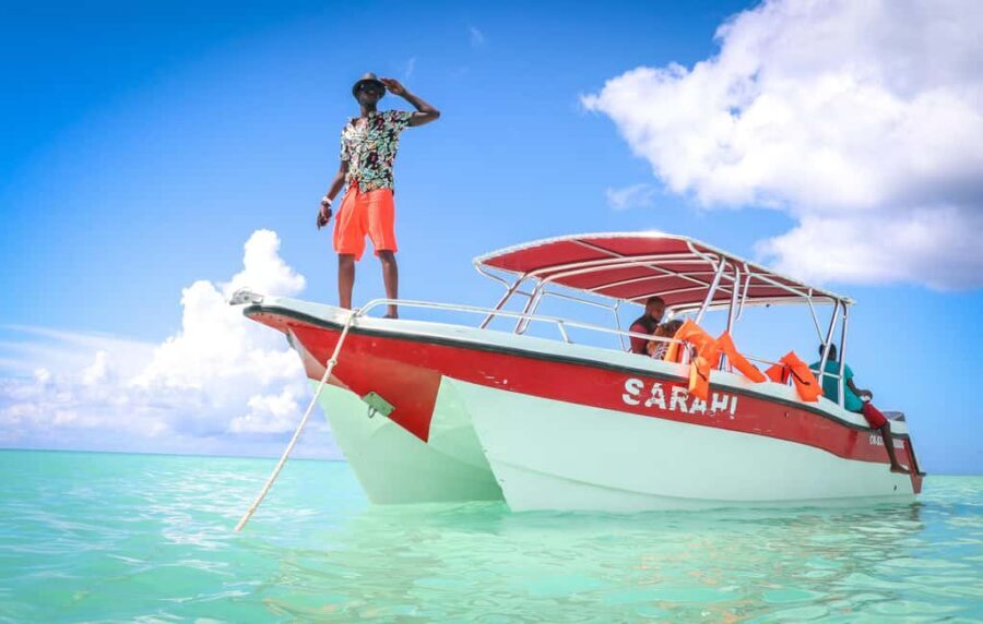 Santo Domingo: Saona Island Cataraman Food And Drink - How long you’ll be out there (and how to pace yourself)