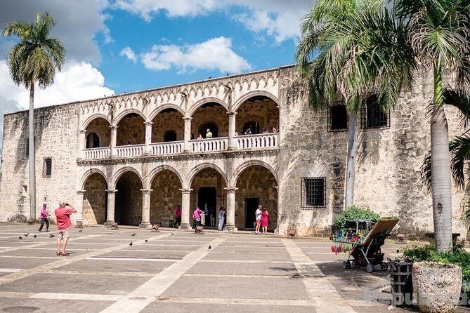 Santo Domingo Sightseeing Tour - Los Tres Ojos National Park: Caves, Three Lakes, and a Totally Different Feel
