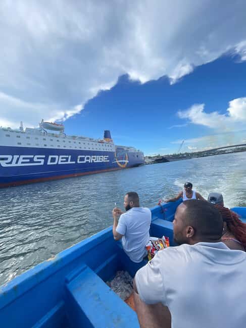 Santo Domingo Top: Colonial Zone Boat Ride Adventure - Columbus-Era Sights You Can Actually Point To