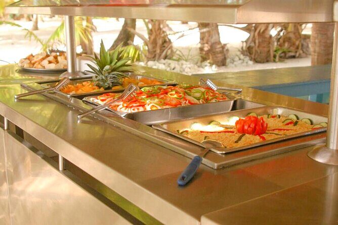 Saona Island Catamaran Tour Buffet & Open Bar from Punta Cana - Speedboat and catamaran to Isla Saona: the ride to the beach