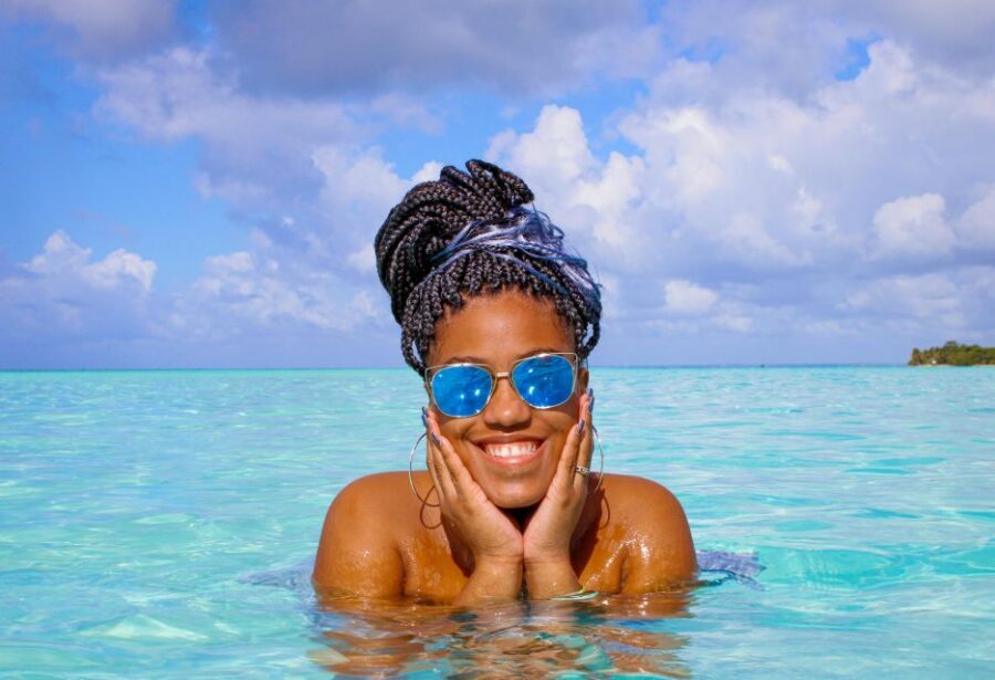 Saona Island Day Trip + Lunch + Open Bar from Punta Cana - Guided culture and music: when entertainment shows up