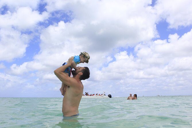 Saona Island Excursion From Punta Cana - Getting From Punta Cana: Pickup, Transport Changes, and Group Size