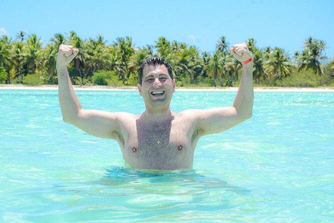 Saona Island Paradise Full Day - all inclusive. From Punta Cana & Bayahibe - The return catamaran at 2:40 pm: music, dancing, and a calmer end