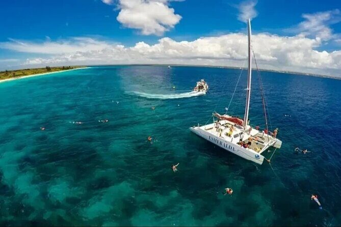 Saona Island : Punta Cana All Inclusive - Included gear and water time: snorkeling without extra steps