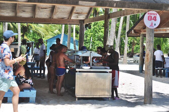 Saona Island Tour – Caribbean All Inclusive Escape - Crowd reality: how to enjoy Saona even when it’s busy