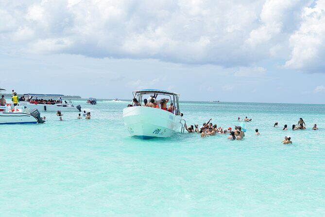 Saona Island Tour – Caribbean All Inclusive Escape - Bayahibe pickup to a speedboat departure: your morning plan