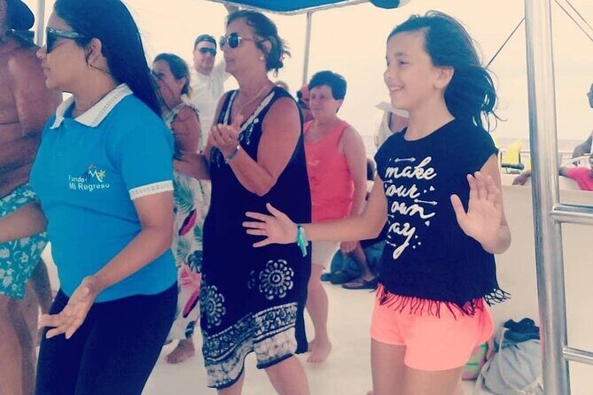 Saona Island Tour - Full Day from Punta Cana Buffet and drinks - What to pack for a long Saona day (so you enjoy it more)
