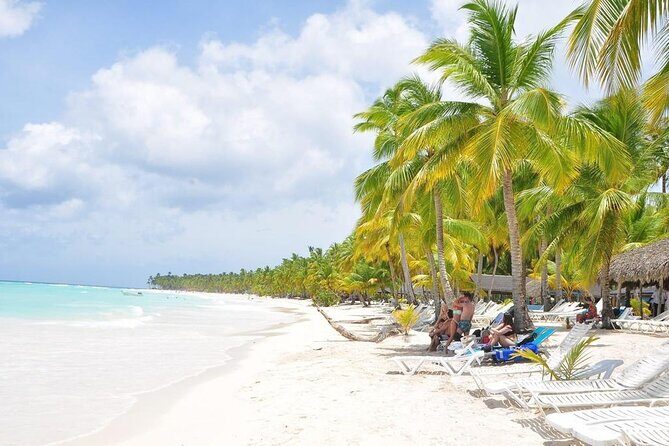 Saona Island VIP Experience – Private Boat for Up to 20 People - Getting from Punta Cana to Saona: Pickup, Timing, and Transport
