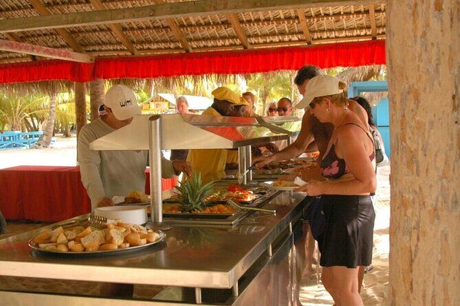 Saona Island VIP Experience – Private Boat for Up to 20 People - The Boat Ride: Catamarans, Speed Boat, and What to Expect