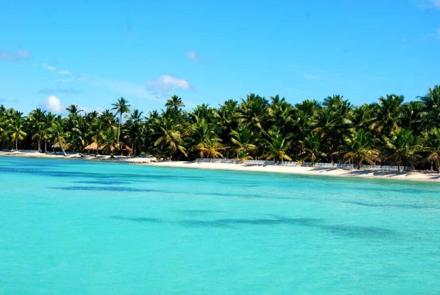 Saona Special Tour: 4 Beaches with Canto from Punta Cana - The Punta Cana route: van transfer plus speedboat hops