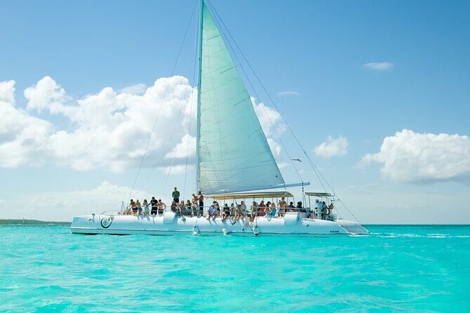 Saône Deluxe Platinum Island - Lunch on the island: paella, lasagna, and a value check